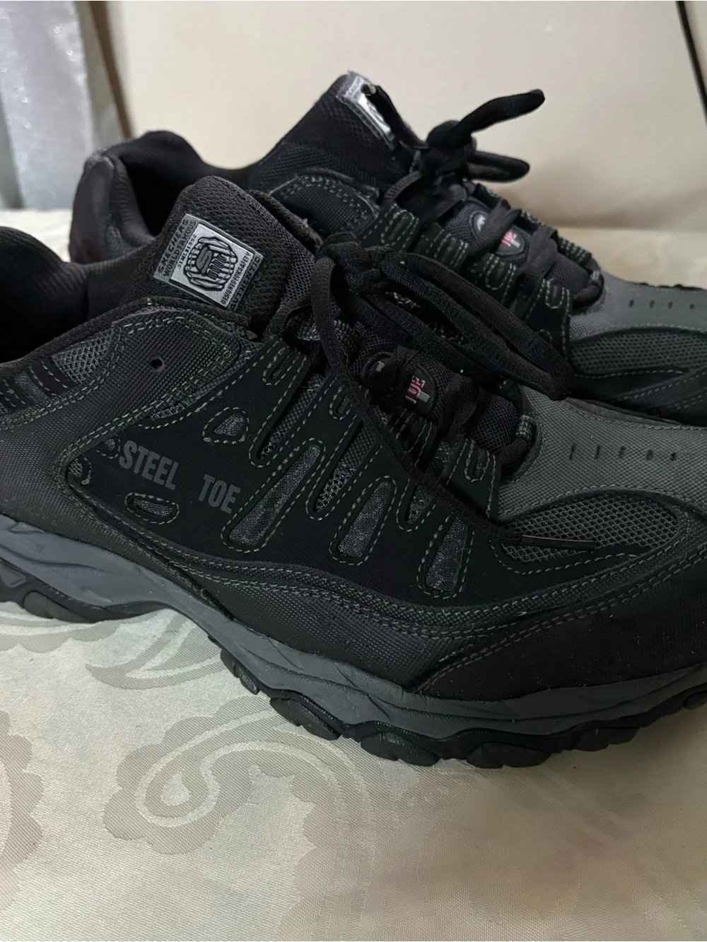 Skechers Men's Black Athletic Steel Toe Sneakers
